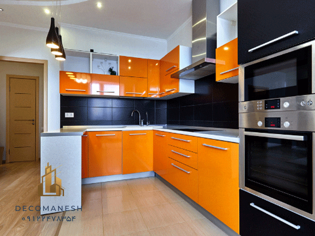 کابینت آشپزخانه هایگلاس با تم نارنجی ترکیبی