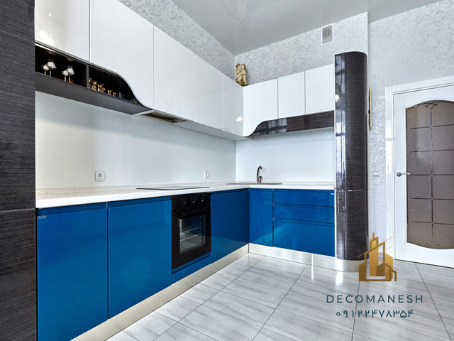 کابینت آشپزخانه ترکیبی با رنگ سفید و آبی